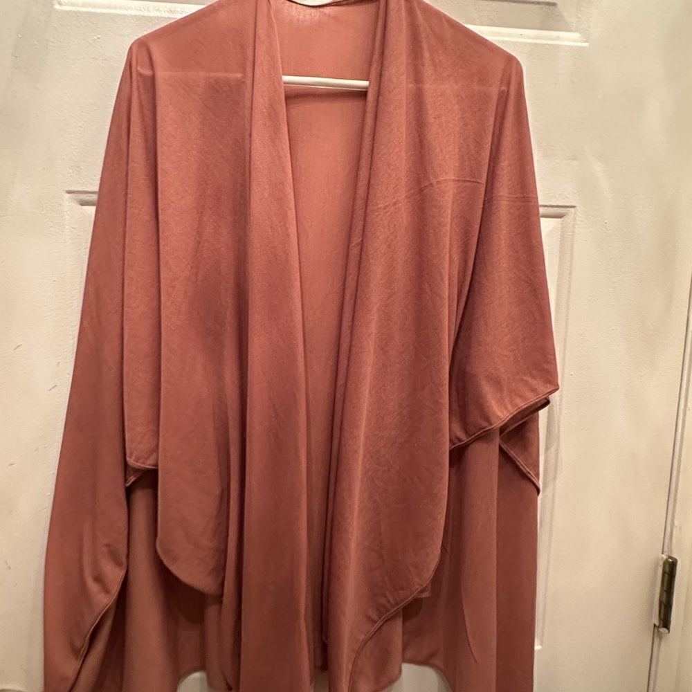 2/$15 Dusty Rose color cover up shawl